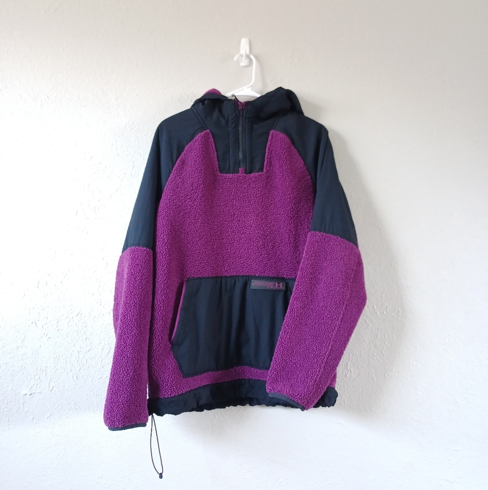 Under Armour Men's Mission Bouclé Anorak 1/4 Zip Jacket in purple and black